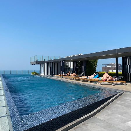Apartmán The Base In Pattaya Exteriér fotografie