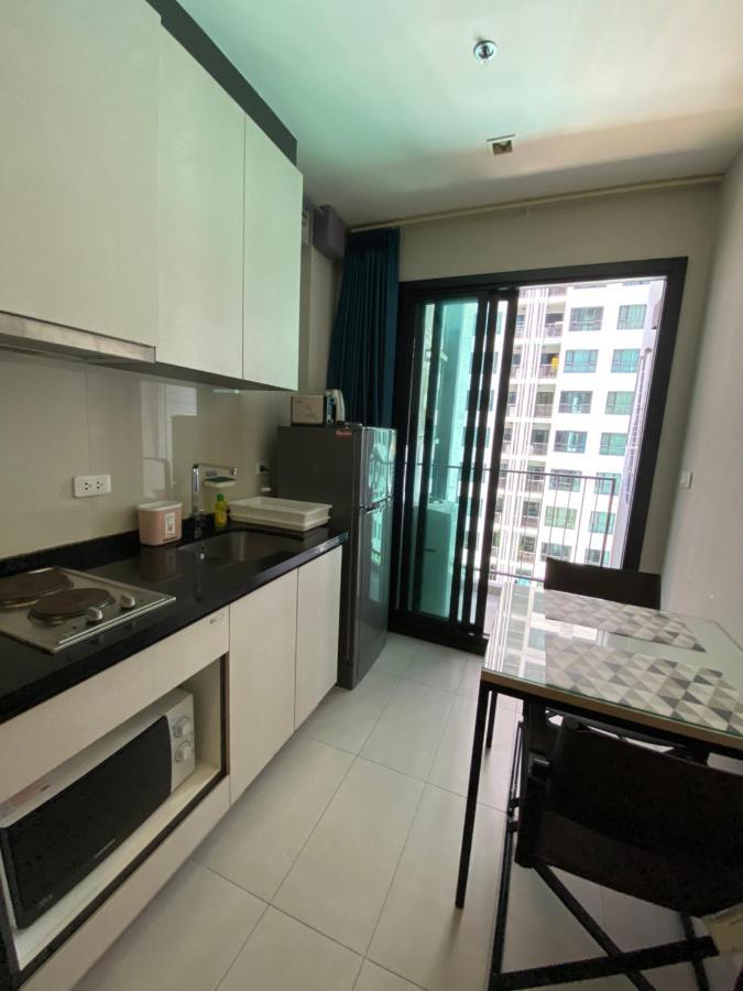 Apartmán The Base In Pattaya Exteriér fotografie